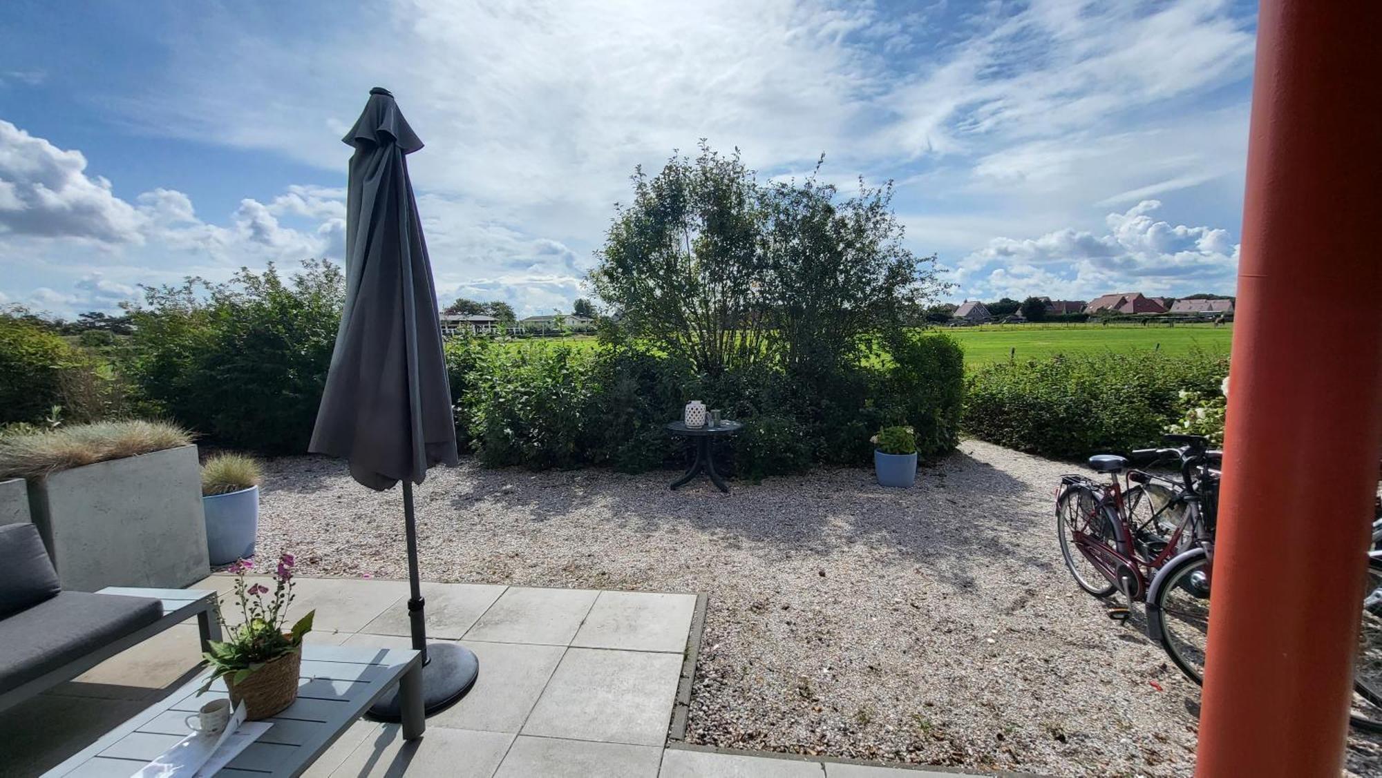 Duinzicht Appartement Buren  Buitenkant foto