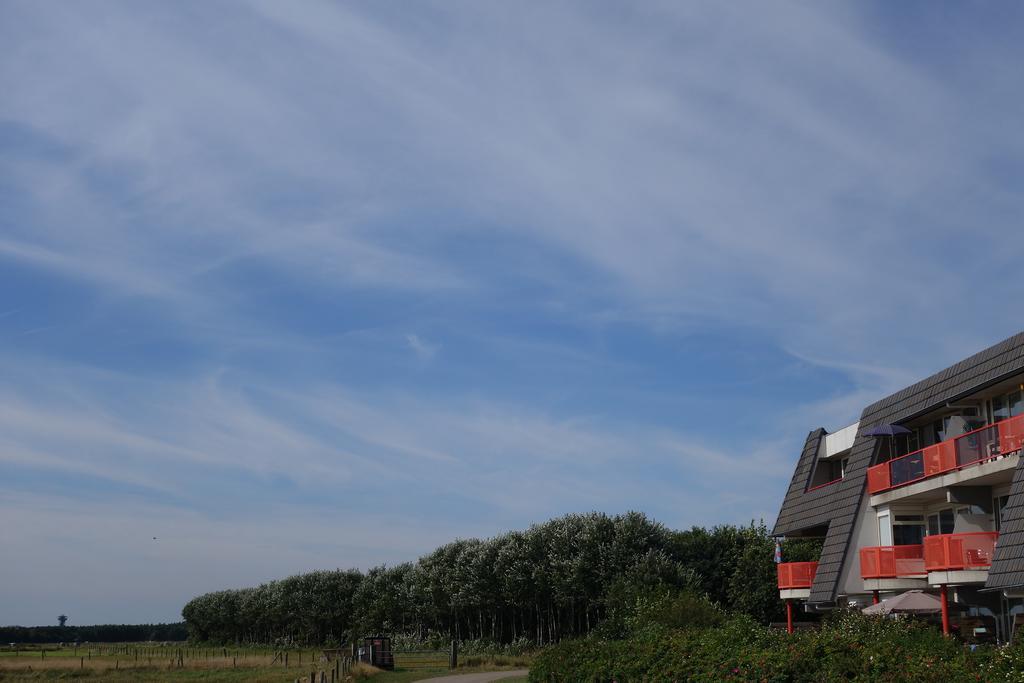 Duinzicht Appartement Buren  Buitenkant foto